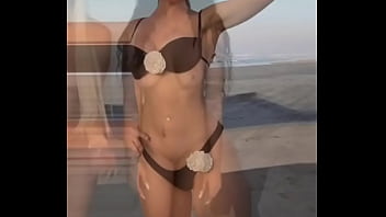 Preview 4 of Horse And Girls Ki Chudai - PMV crazy mix. Cl&aacute_sicos de 80&#039_s vs Reguet&oacute_n vs electr&oacute_nica. Anal masturbaci&oacute_n. L&eacute_sbico. Anal. rubia.