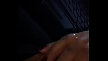 Preview 3 of Abuse Red Tubu - Casal Bom - preliminares.MOV
