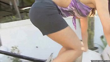 Preview 1 of Apk Video - She is in the hot sun and she masturbates her cock