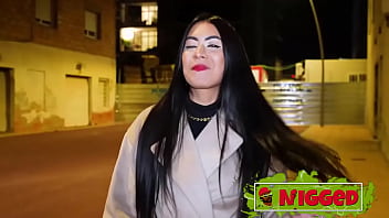 Preview 1 of Wet Fuckingx Sound - Lara Rey claims to be a HARDCORE QUEEN: But we will judge that!