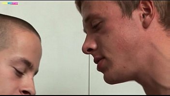 Preview 2 of Porno Sami Sebya Qh - Hot twinks on kissing and getting ready to suck