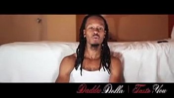 Preview 3 of Xxxbf Moms Hb - BOSTON RAPPER DADDY DOLLA EATS PUSSY!!!!!