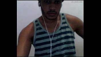 Preview 4 of N Vrgn - Gostoso se exibindo no Cam4. N&atilde_o mostra pica