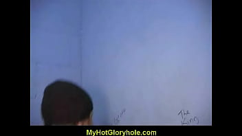 Preview 3 of Pamer Memek Di Meja Biliar - Gloryhole dick sucking 9