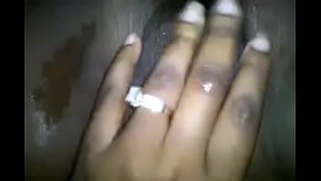 Preview 2 of Bien Chaud - Naylani fingerin dat wet pussy