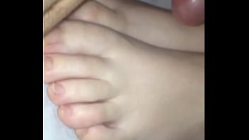 Preview 3 of Oldandyongporn - Footjob69