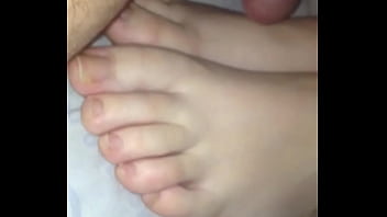 Preview 1 of Oldandyongporn - Footjob69
