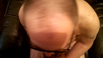 Preview 1 of Gay Violence Franais - ME SUCKING BLACK DICK