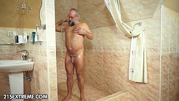 Preview 1 of Nude Goten Sikis - The prostate masseuse
