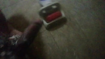 Preview 1 of Nepali Fuchi Fuchkin - Leche para ti