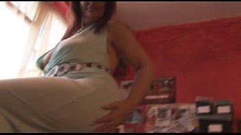 Preview 1 of Camgirl Yvonne San Antonio Et - Busty mature brunette babe strips and spreads