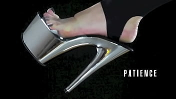 Preview 1 of Sunna Solo - Be my feet slave &ndash_ eat and swallo my dirty feet