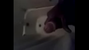 Preview 1 of Virgin 2 Hunks - cumming hard in the shower