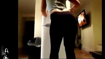 Preview 3 of Xqpvwccgr - shake that ass