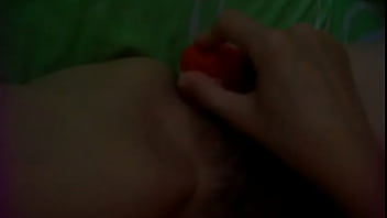 Preview 4 of Laventina Jewels - mi esposa metiendose su consolador