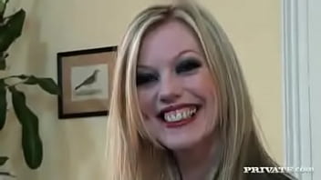 Preview 1 of Xnxc Moti Girl - English MILF Holly Kiss Takes a Big Black Cock