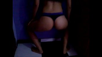 Preview 1 of Xxx Adid - Novinha rebolando