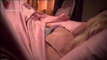 Preview 2 of I Suck At Pvp - Celeb Barbie Girl gets her pussy eaten