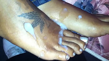 Preview 4 of Xxx Monalesa - ebony footjob