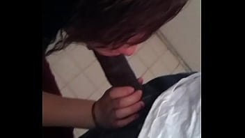 Preview 4 of Xxn Bizaz - amateur bathroom head