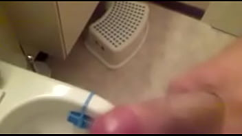 Preview 3 of Xxxvideos And Boy - hand job after see u