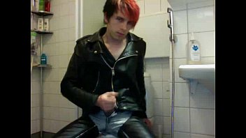Preview 1 of Julia From Ukraina E - Boy - leather jerk-off