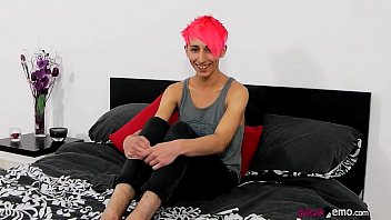 Preview 2 of Girl Moon Webcam - Leo Quin Jerks Off