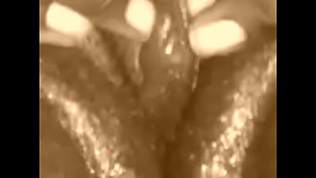 Preview 2 of Deske Algerie Ass - wet pussy