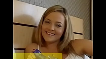 Preview 4 of Romantic Masture - Alexis Texas Award Winning Porn Star Reviews The Wild G Spot Vibrator by Adam &amp_ Eve