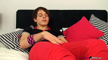 Preview 1 of Amazing Mommy Russia Porn - Deano Star Jerks Off