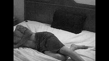 Preview 1 of Huge Porno Bo - bnw pal3.AVI