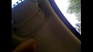 Preview 1 of Phlipin Cantik - Girlfriend paying for the ride with a blowjob