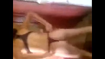 Preview 2 of Indian Babe Small - niquele novinha dancando funk