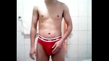 Preview 1 of Amazing Body Wot - VID 20130112 150647