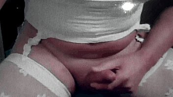 Preview 3 of Kelly Diamond Vs Prince Yashua - sexy n white