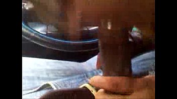 Preview 4 of Menino 16 - video20110518174438