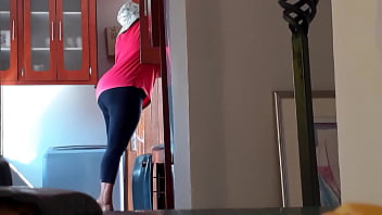 Preview 3 of 1 Time Sil Pack Xxx Hd Video - Brunette suck and ride a giant prick on couch