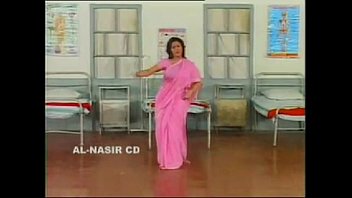 Preview 1 of Wresterl - nargis hot mujra