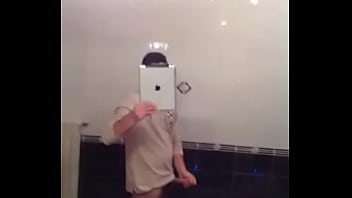Preview 3 of Xwap Xyz - Inizi&ograve_ di una serie di video se vorrete....mmm