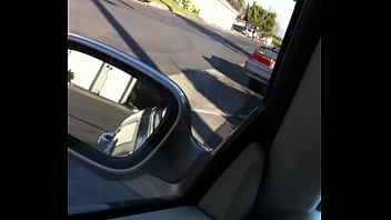 Preview 1 of Head Buzzed - sucking me in the car