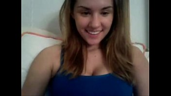Preview 2 of Ketika Tidur Malam - hot teenager show off on cam