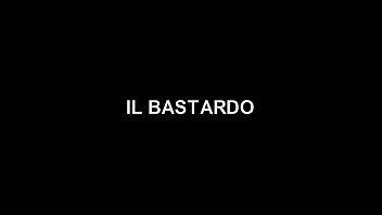 Preview 3 of Www Zoomomsex Hd - STORIE DI CORNA - (Bull, mogli e cornuti) - SVERGINATA DAL BULLO