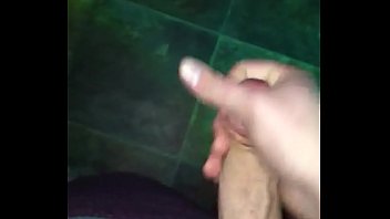 Preview 1 of Niki Minaj Follando - Me playin with my cock