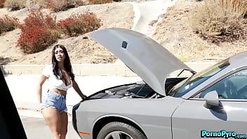 Preview 1 of Sis Beo - Violet Myers Car Breaks Down Black Dudes Then Bang Her Up