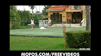 Preview 1 of Mom Squits - Pepping tom picks up a SEXY redhead for sex on the tennis court