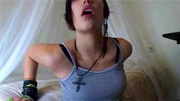 Preview 2 of Ale Mller - Emo Girl Solo Webcam