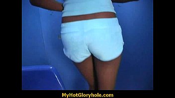 Preview 2 of London Reynas Ass Blonde - Adorable black chick make a guy happy through a gloryhole 16