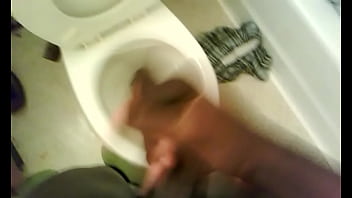 Preview 2 of Pregnant Busty Vicky - VID 20121214 204538