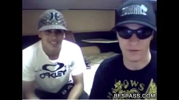 Preview 2 of Uncle Kid - Bored straight guys having fun on cam