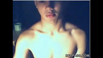 Preview 1 of Ladki Ki Chudai Janwar Ke Sath - Muscle straight boys cam